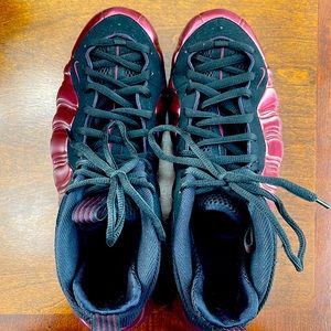 AIR FOAMPOSITE ONE
"Night Maroon"